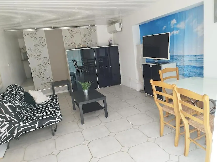Διαμέρισμα Bas De Villa Climatise Avec Coin Terrasse Sanary-sur-Mer